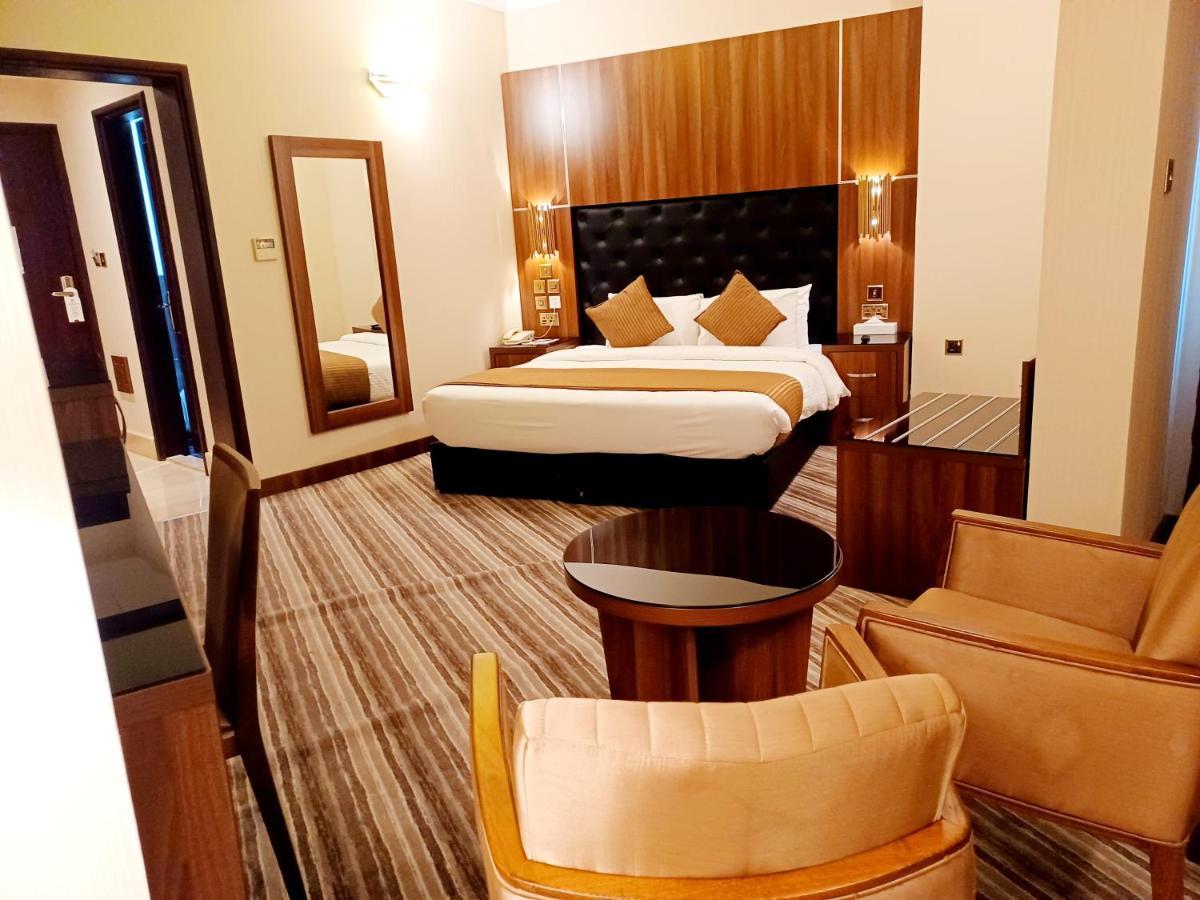 Royal Qatar Hotel Доха Экстерьер фото